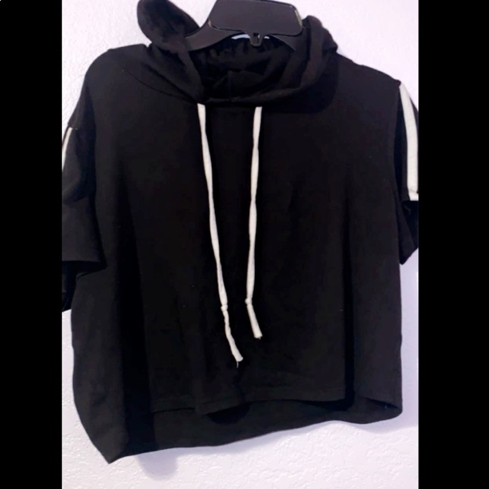Adara crop top